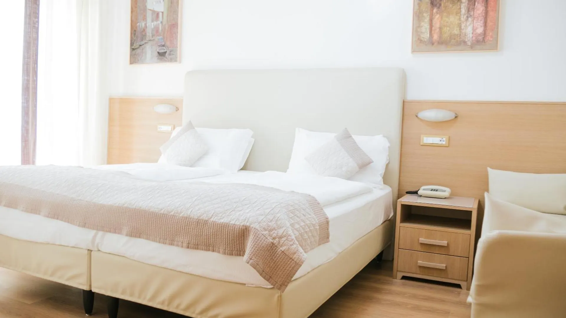 Hotel Bristol Lido di Jesolo 4*,
