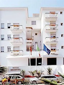 Hotel Bristol Lido di Jesolo 4*,