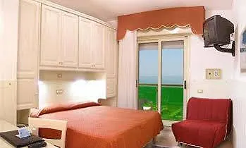 Hotel Bristol Lido di Jesolo 4*,